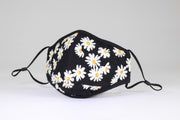 White Daisies on black | No Valve